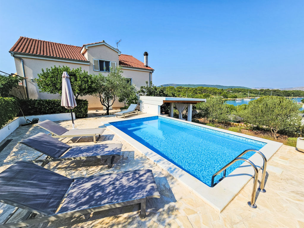 Katenas | Boeken bij Flickmyhouse