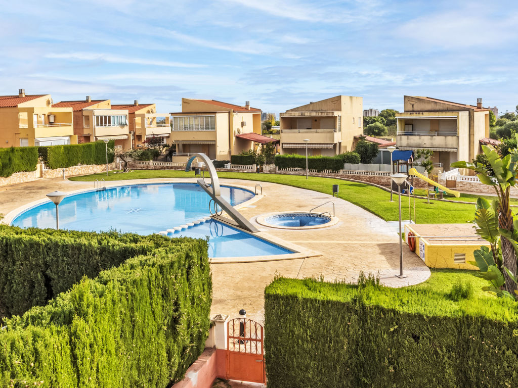 Los Almendros | Boeken bij Flickmyhouse