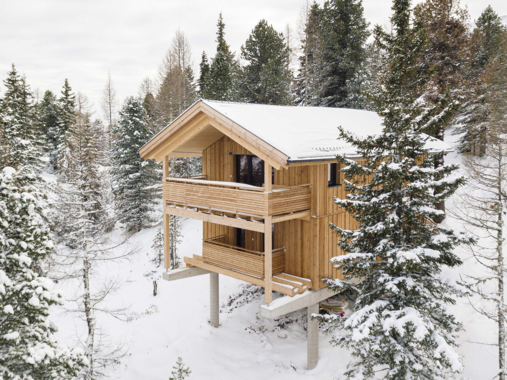 Superior #17 mit Sauna & Hot Tub | Boeken bij Flickmyhouse