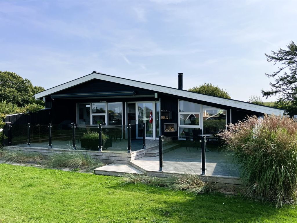 "Carlene" - 350m from the sea | Boeken bij Flickmyhouse