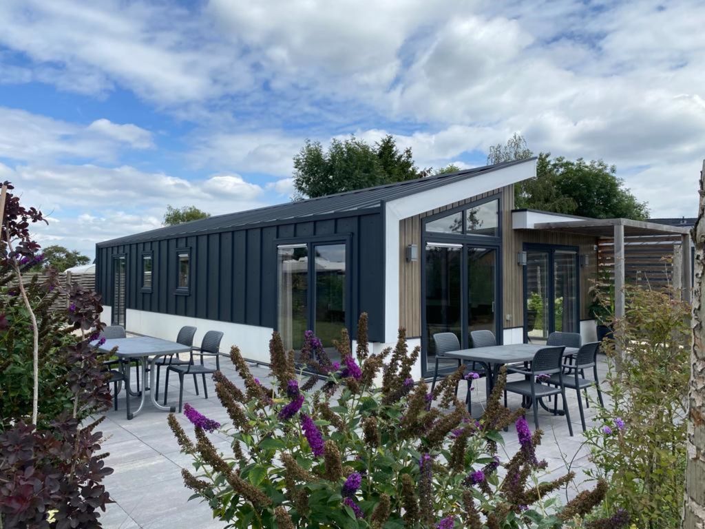 Hackfort 8 | Boeken bij Flickmyhouse