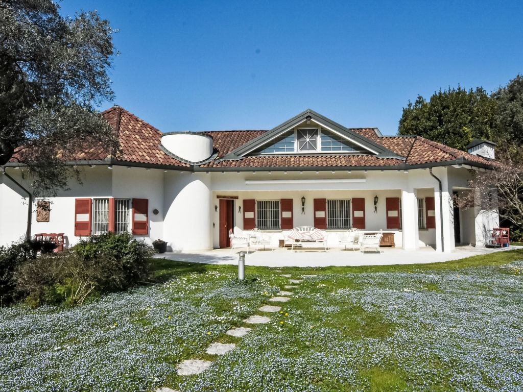 San Giorgio | Boeken bij Flickmyhouse