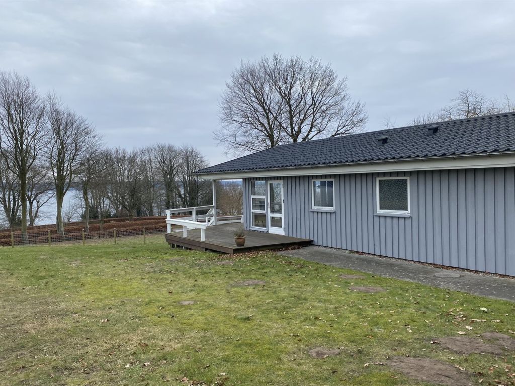 "Conradine" - 600m from the sea | Boeken bij Flickmyhouse