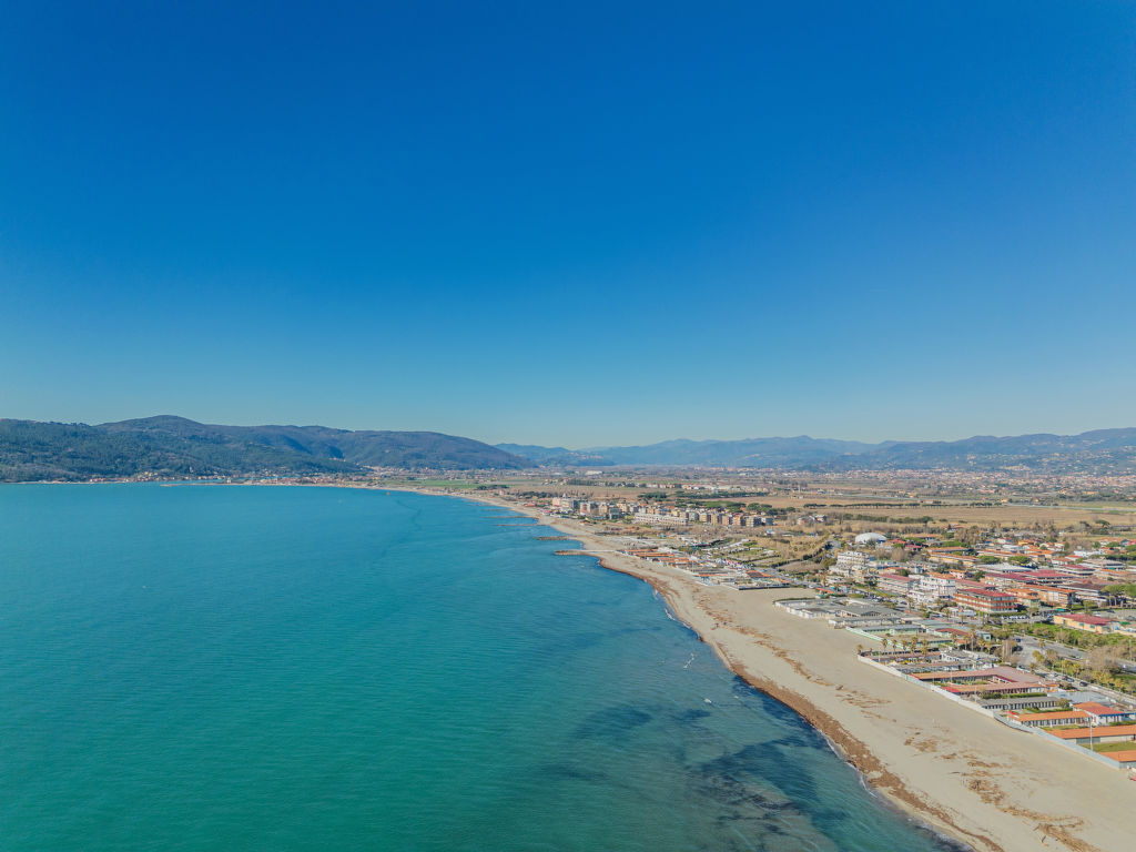 Cristina | Boeken bij Flickmyhouse