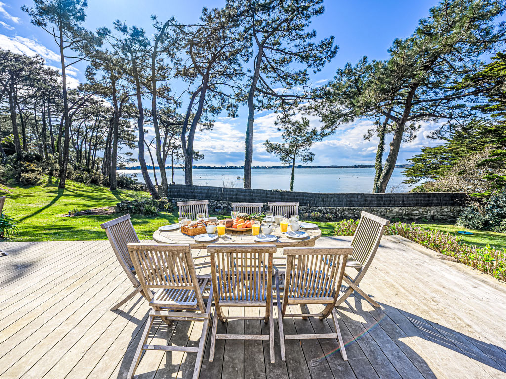 Villa de la Pointe du Blair | Boeken bij Flickmyhouse