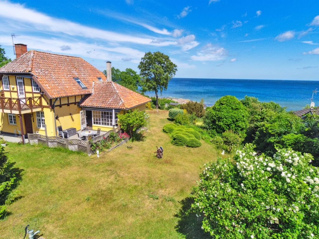 "Vanta" - 50m from the sea | Boeken bij Flickmyhouse