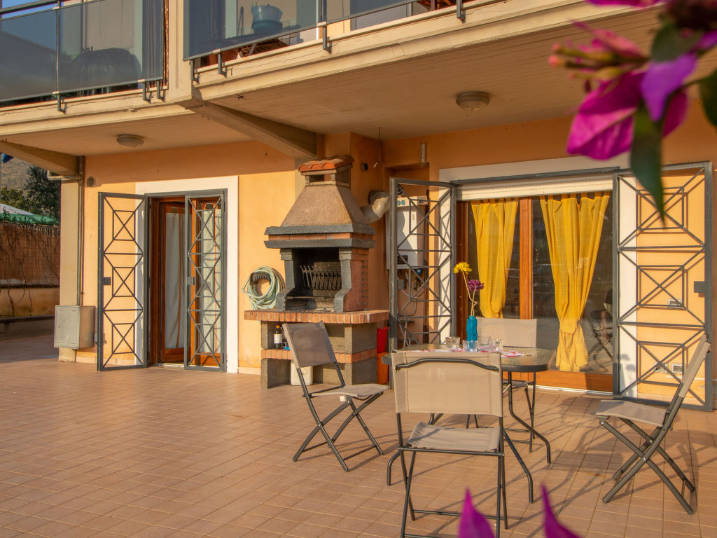 Amendola | Boeken bij Flickmyhouse