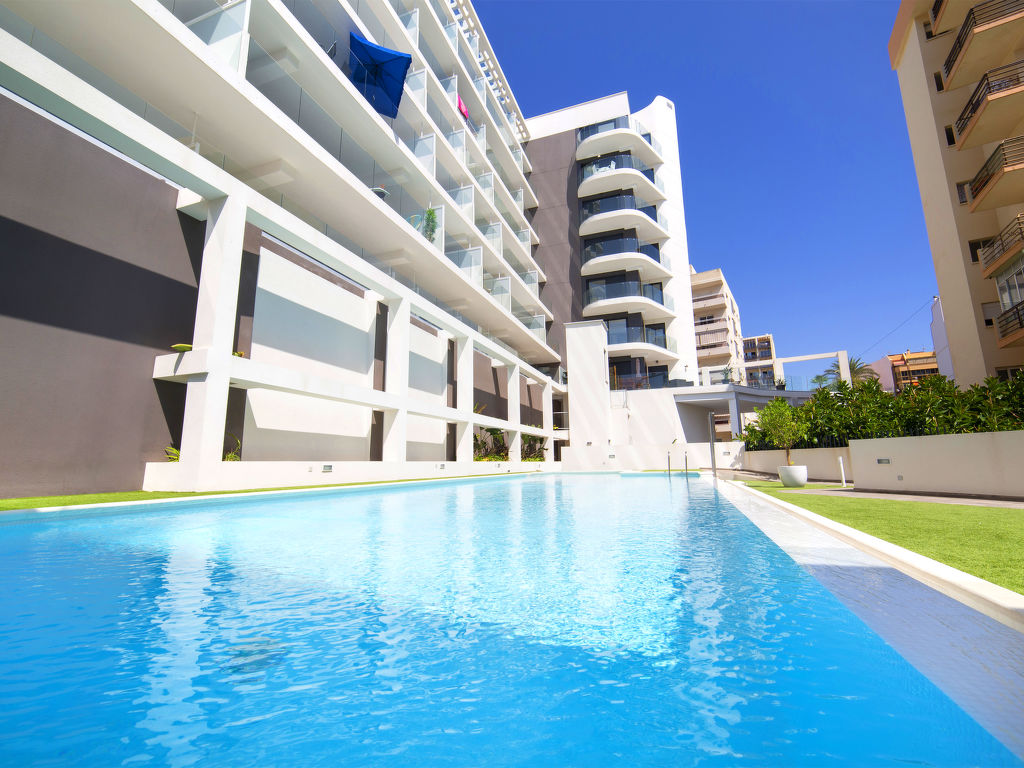 Calpe Beach I | Boeken bij Flickmyhouse