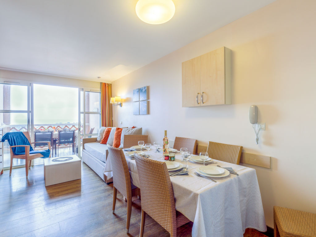 L'Esquinade | Boeken bij Flickmyhouse