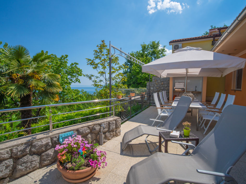 Nikolina | Boeken bij Flickmyhouse