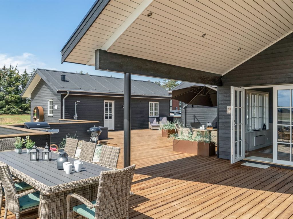 "Taija" - 1.5km from the sea | Boeken bij Flickmyhouse