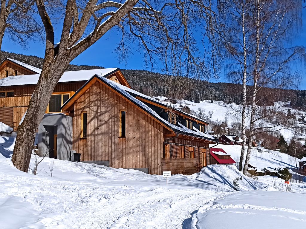 Ski-In Ski-Out Mountain Duplex Portášky3 | Boeken bij Flickmyhouse