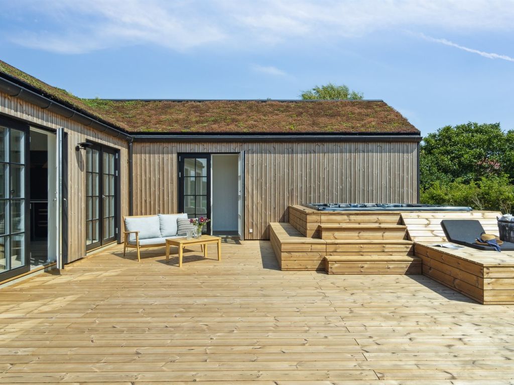 "Ottmar" - 150m from the sea | Boeken bij Flickmyhouse