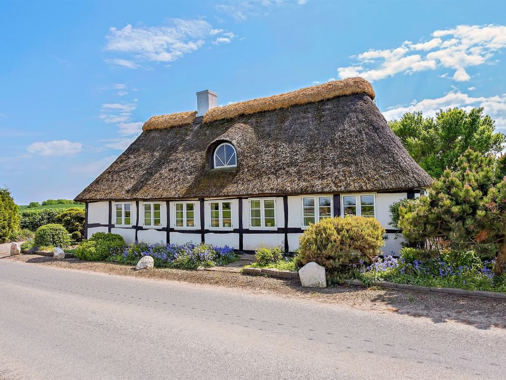 "Ajo" - 2km from the sea | Boeken bij Flickmyhouse