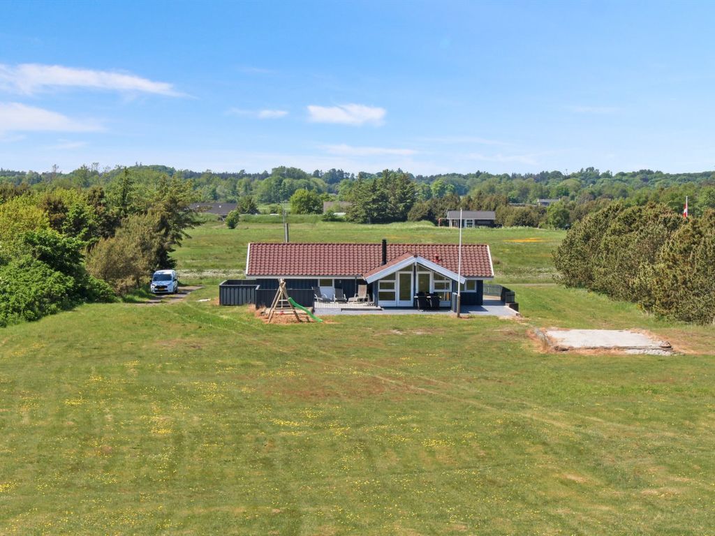 "Edmer" - 50m from the sea | Boeken bij Flickmyhouse