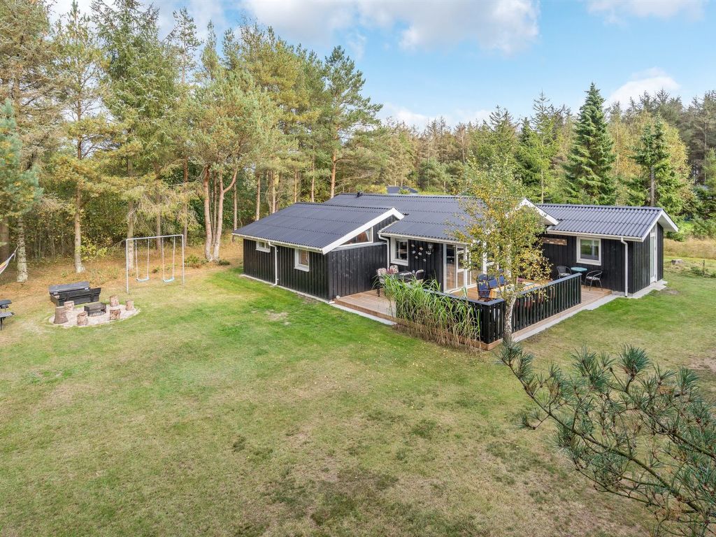 "Delco" - 200m from the sea | Boeken bij Flickmyhouse