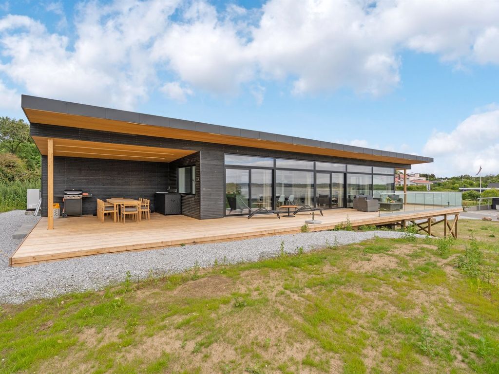 "Ahmik" - 200m from the sea | Boeken bij Flickmyhouse