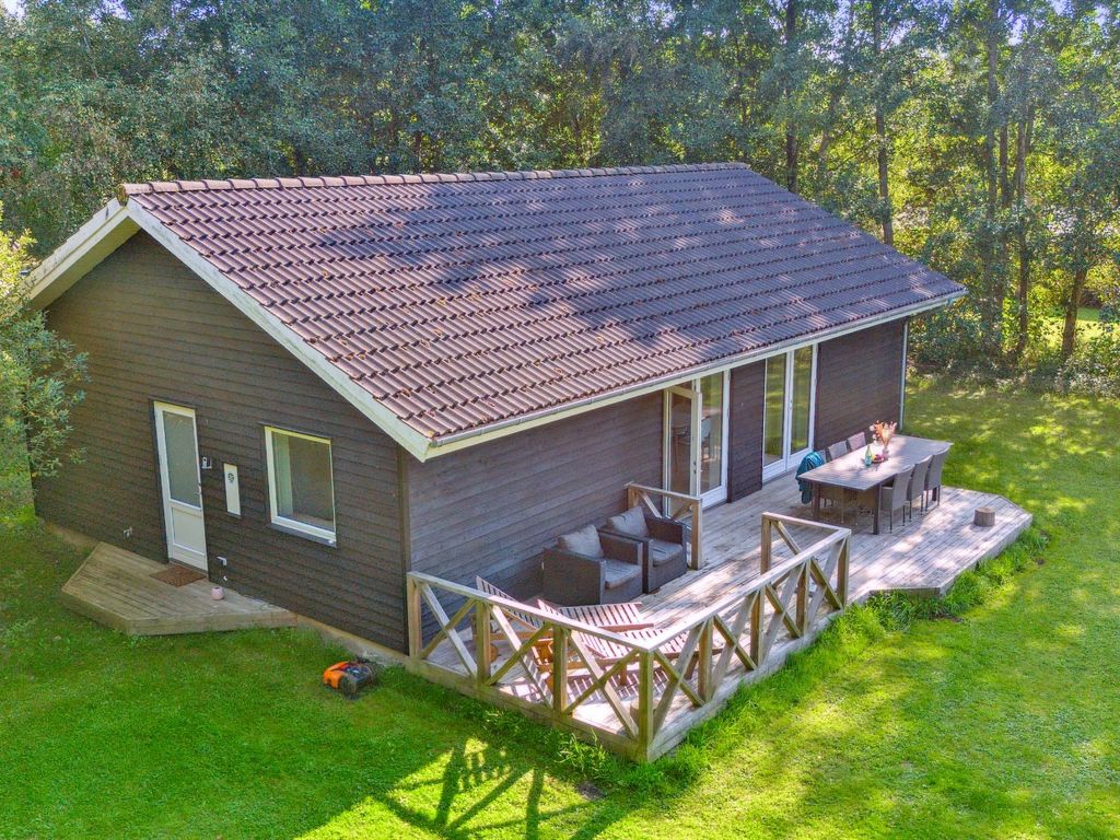 "Pietari" - 1.2km from the sea | Boeken bij Flickmyhouse