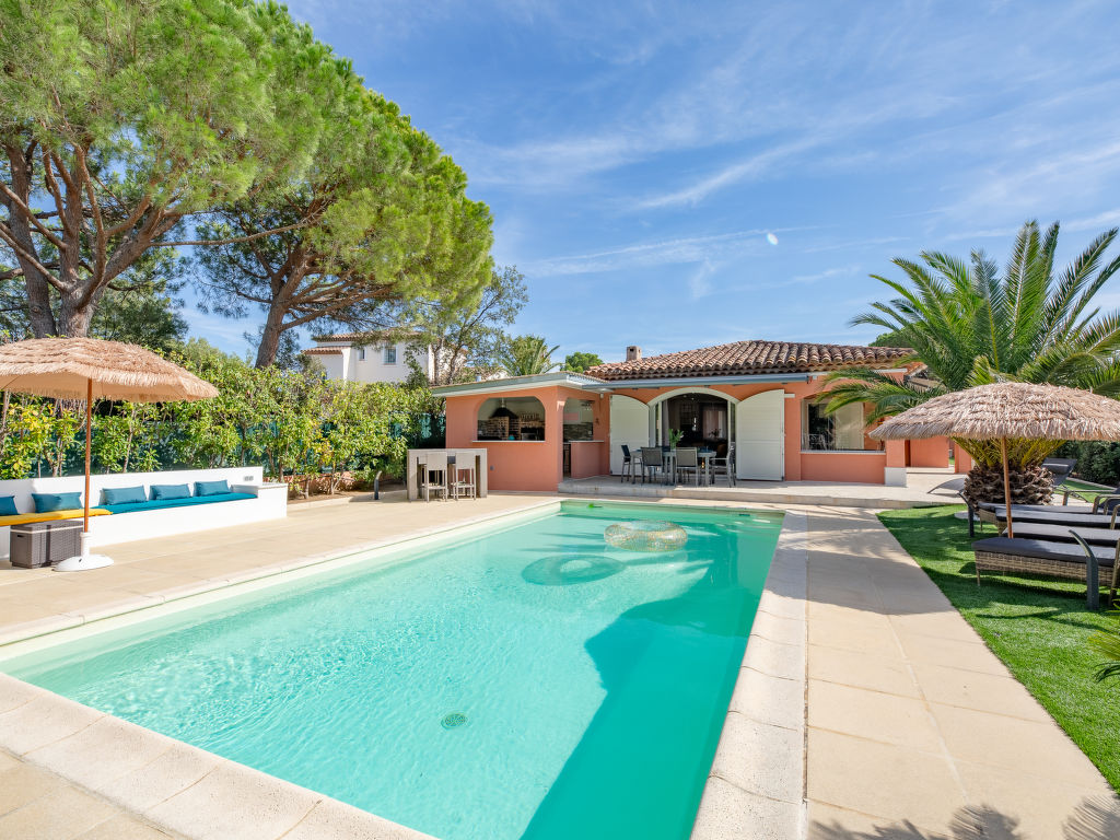 Villa Adie | Boeken bij Flickmyhouse