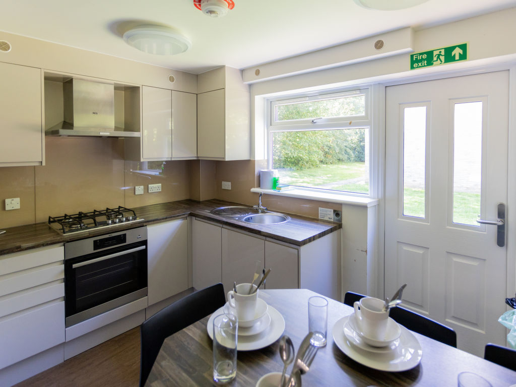 University Campus Park Wood | Boeken bij Flickmyhouse