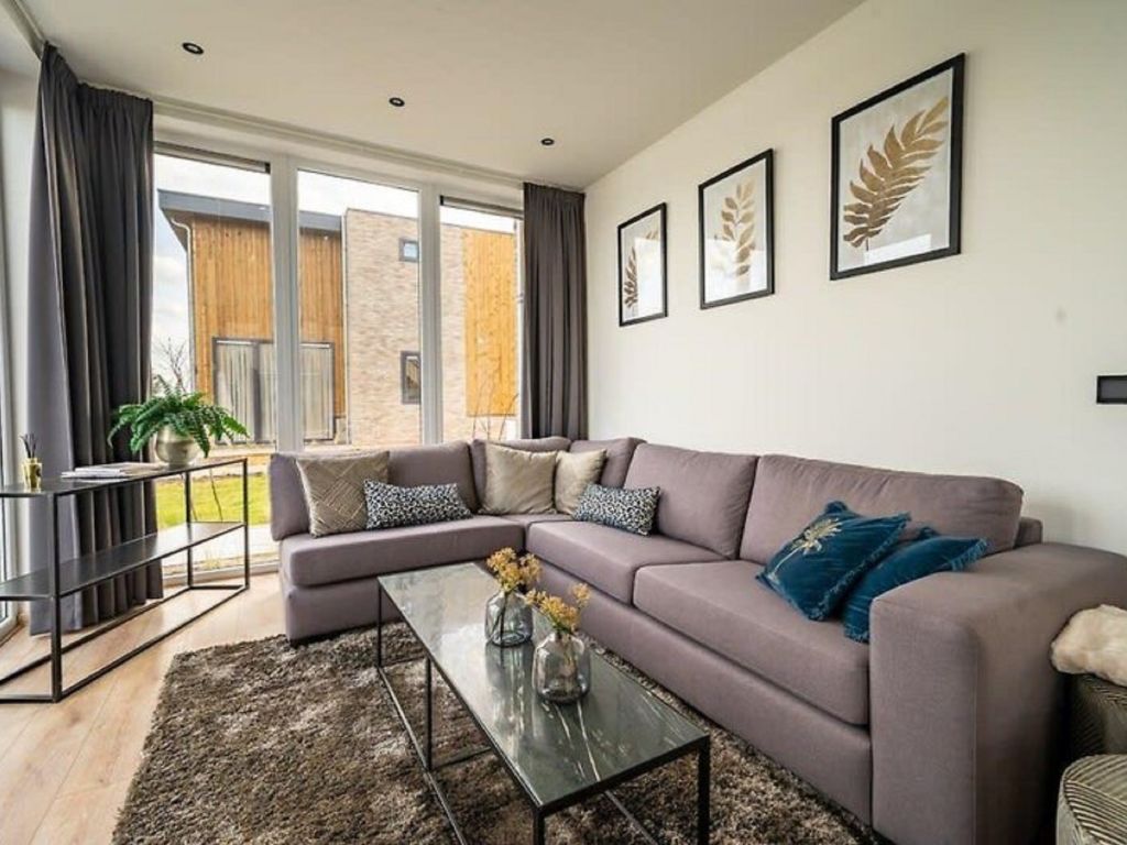 Pavilion l'etage 10 | Boeken bij Flickmyhouse