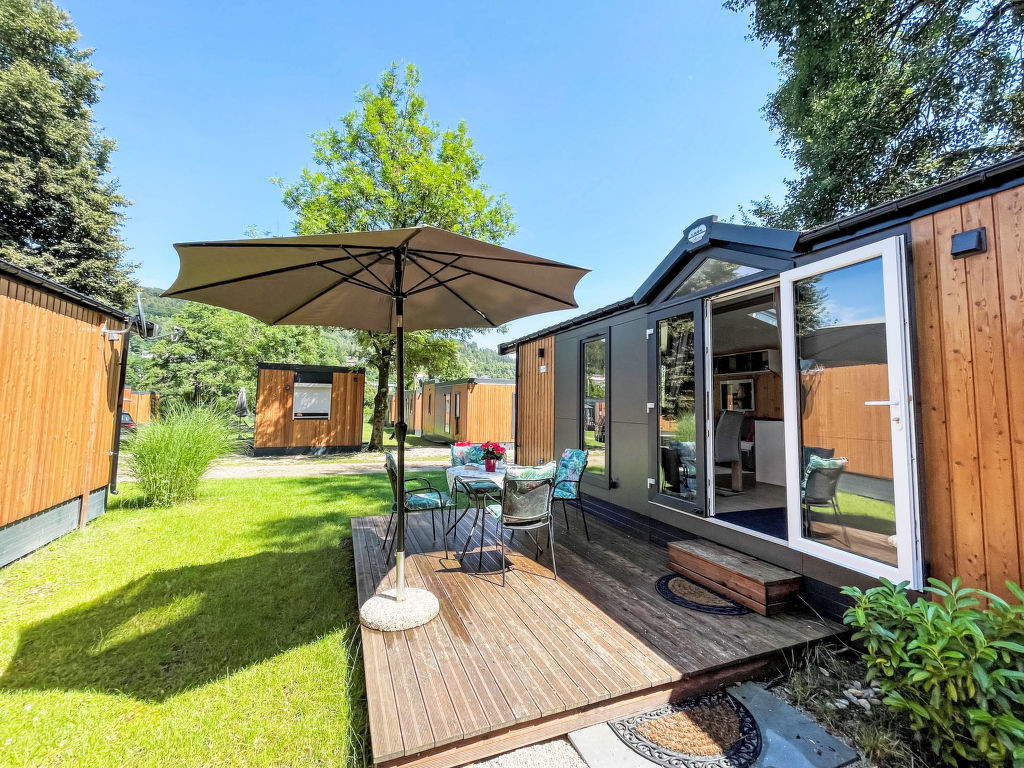 Tiny Haus Raabennest | Boeken bij Flickmyhouse