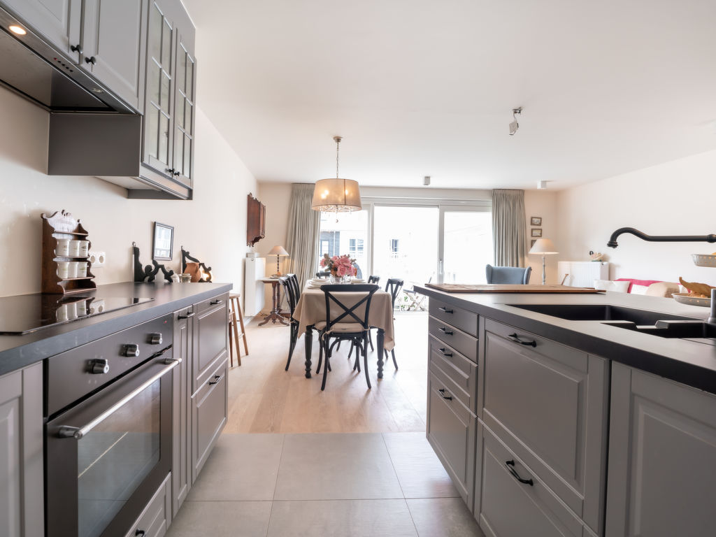 Lucette quiet but central | Boeken bij Flickmyhouse