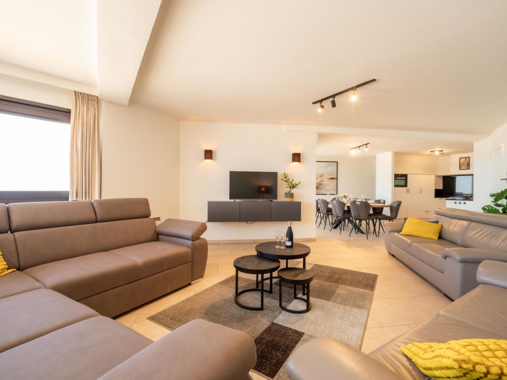 Aqua Vista with parking and seaview | Boeken bij Flickmyhouse