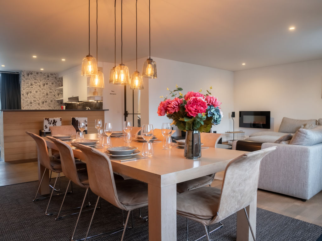 Gelsea with parking and terrace | Boeken bij Flickmyhouse