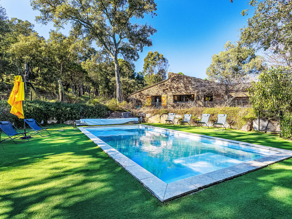 La Bastide Neuve | Boeken bij Flickmyhouse