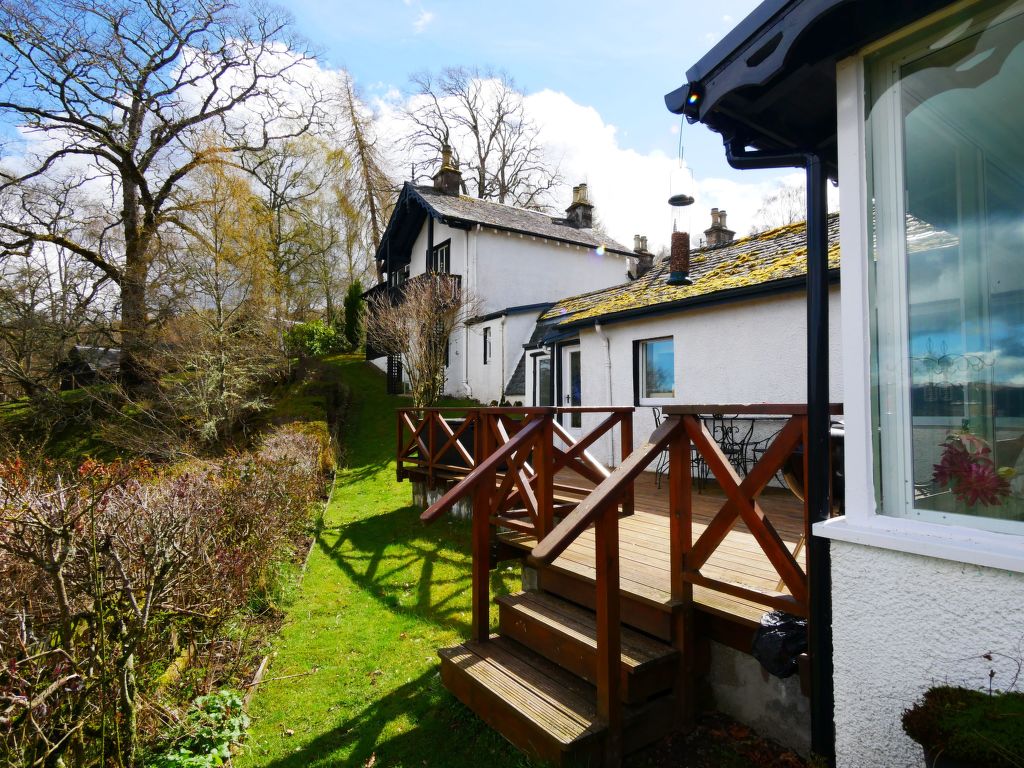 Dhivach Lodge | Boeken bij Flickmyhouse