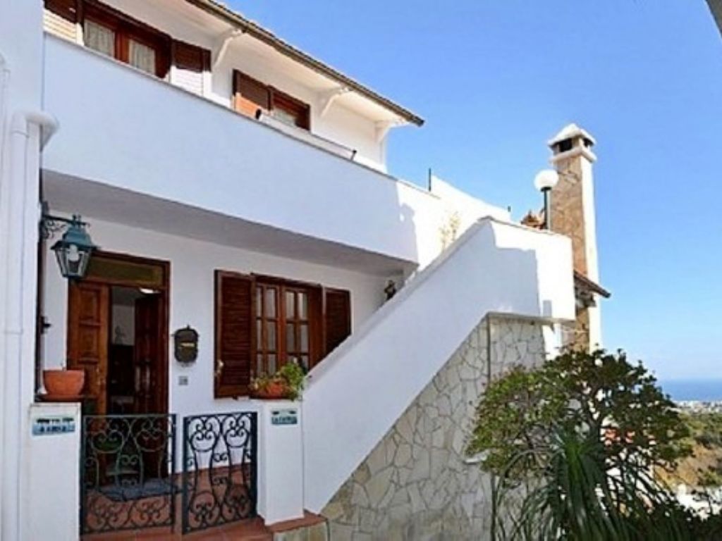 La Favola | Boeken bij Flickmyhouse