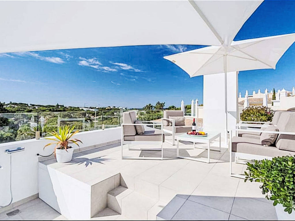 Kira | Boeken bij Flickmyhouse