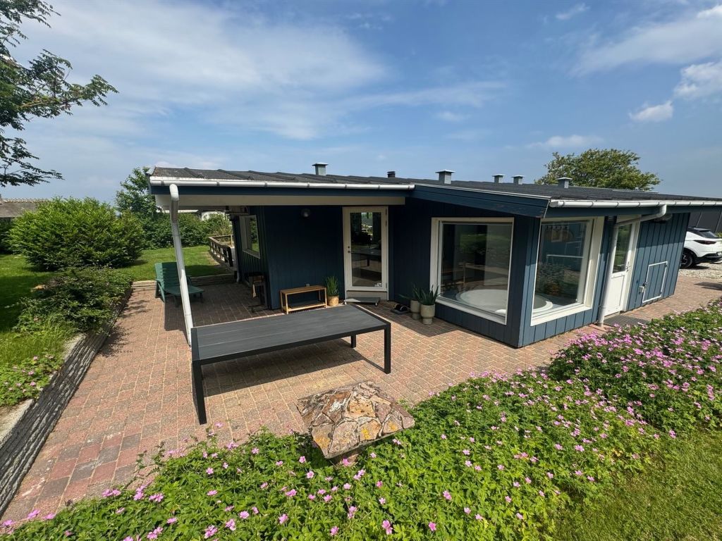 "Anelle" - 285m from the sea | Boeken bij Flickmyhouse