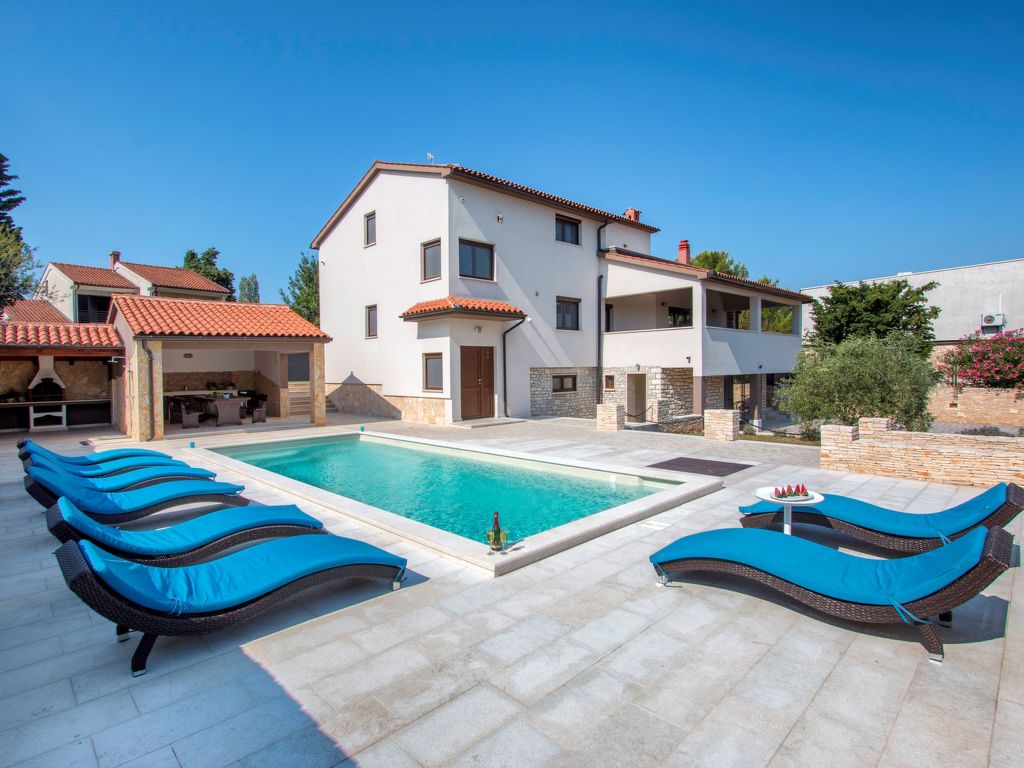 'L' | Boeken bij Flickmyhouse