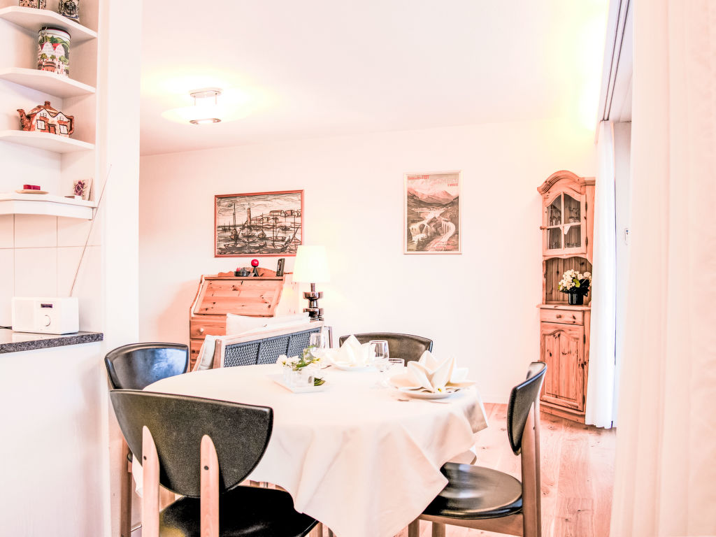 Chesa Fleury | Boeken bij Flickmyhouse