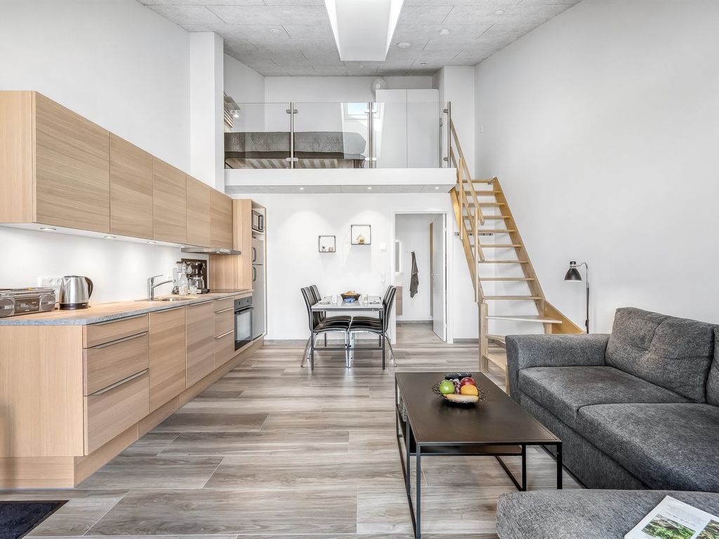 "Els" - 100m to the inlet | Boeken bij Flickmyhouse