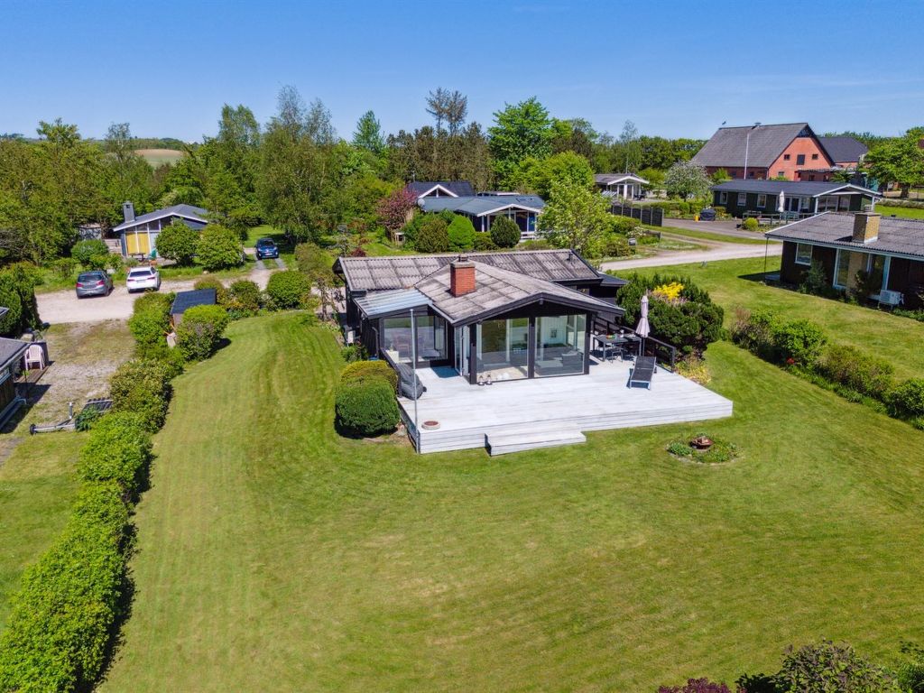 "Manfred" - 250m from the sea | Boeken bij Flickmyhouse