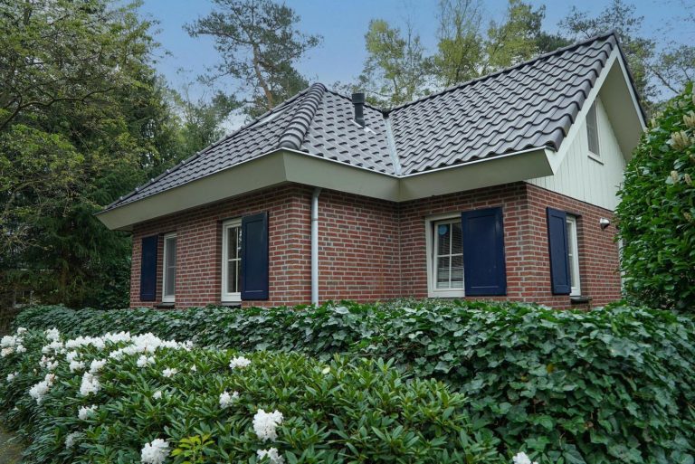 8 persoons vakantiehuis met vier slaapkamers en open haard op Vakantiepark Beekbergen