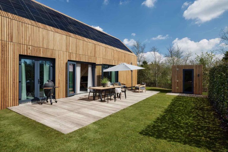 Prachtig 6 persoons vakantiehuis met sauna en hoogwaardige huisautomatisering in Appelscha