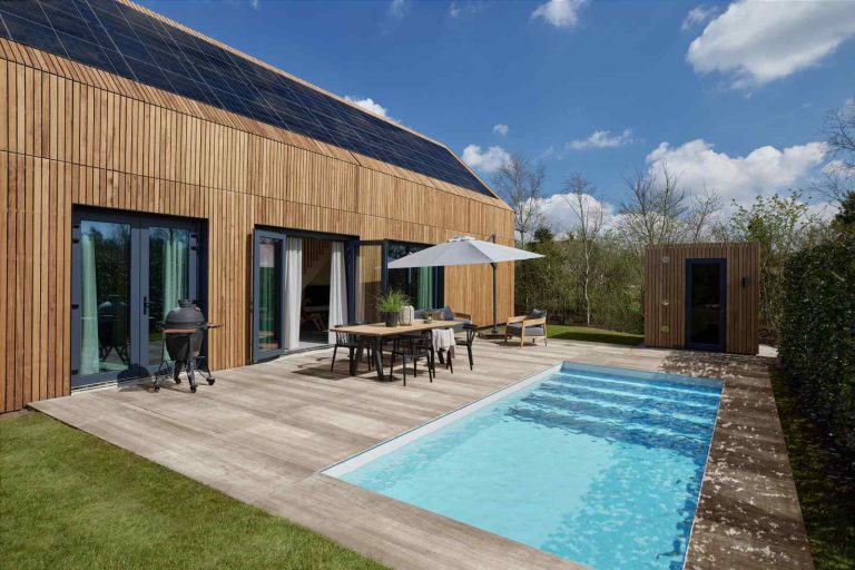 Luxe 6 pers. vakantiehuis met privé zwembad