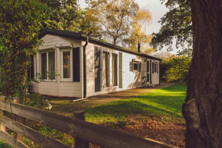 Gezellige 4 persoons chalet in Salland op Vakantiepark Mölke