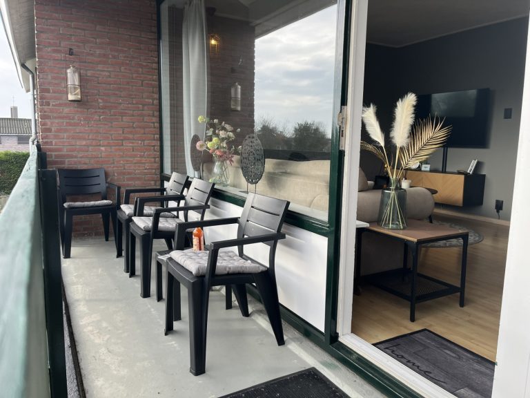 Sfeervol 4-persoons appartement in centrum Koudekerke
