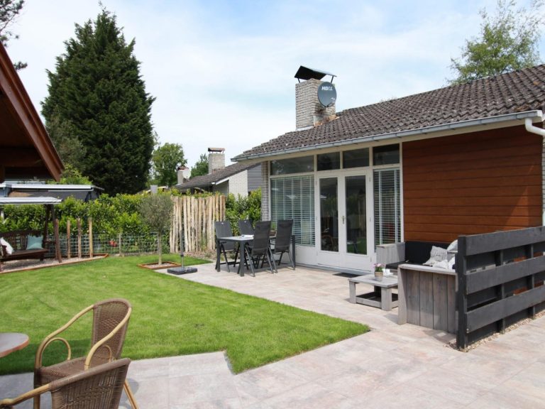 Heel leuk 4 persoons vakantiehuis nabij Ouddorp en strand.