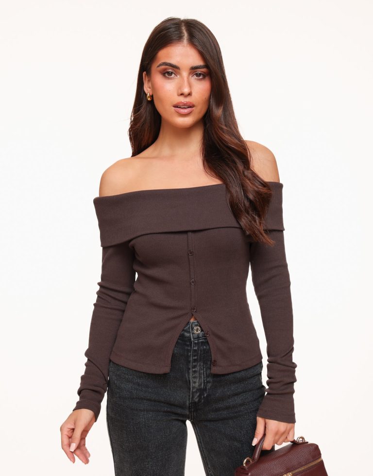 Donkerbruine Off Shoulder Knopen LS - Top | Olivia & Kate