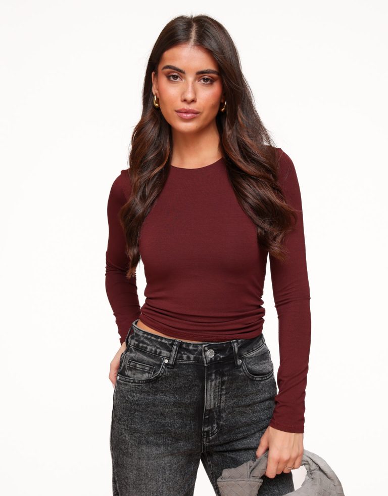 Burgundy Rode Basic LS - Top | Olivia & Kate