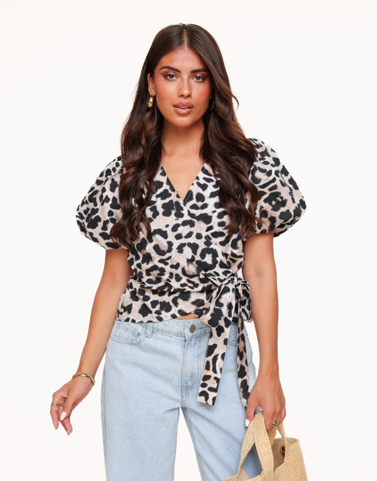 Panterprint Korte Pofmouwen Wikkel - Top | Olivia & Kate