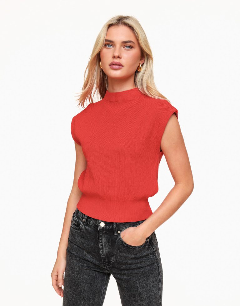 Rode Spencer - Top | Olivia & Kate