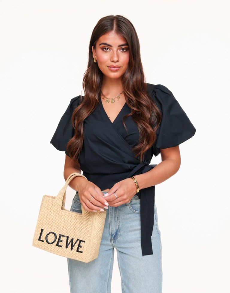 Zwarte Korte Pofmouwen Wikkel - Top | Olivia & Kate