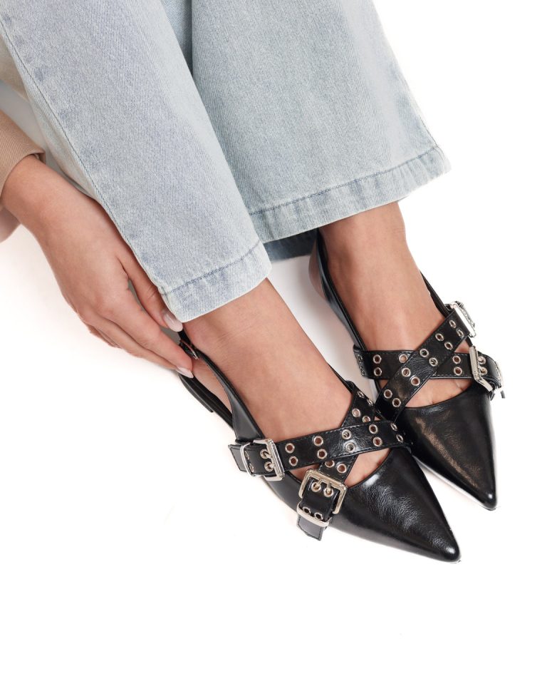 Zwarte Studs - Instappers | Olivia & Kate